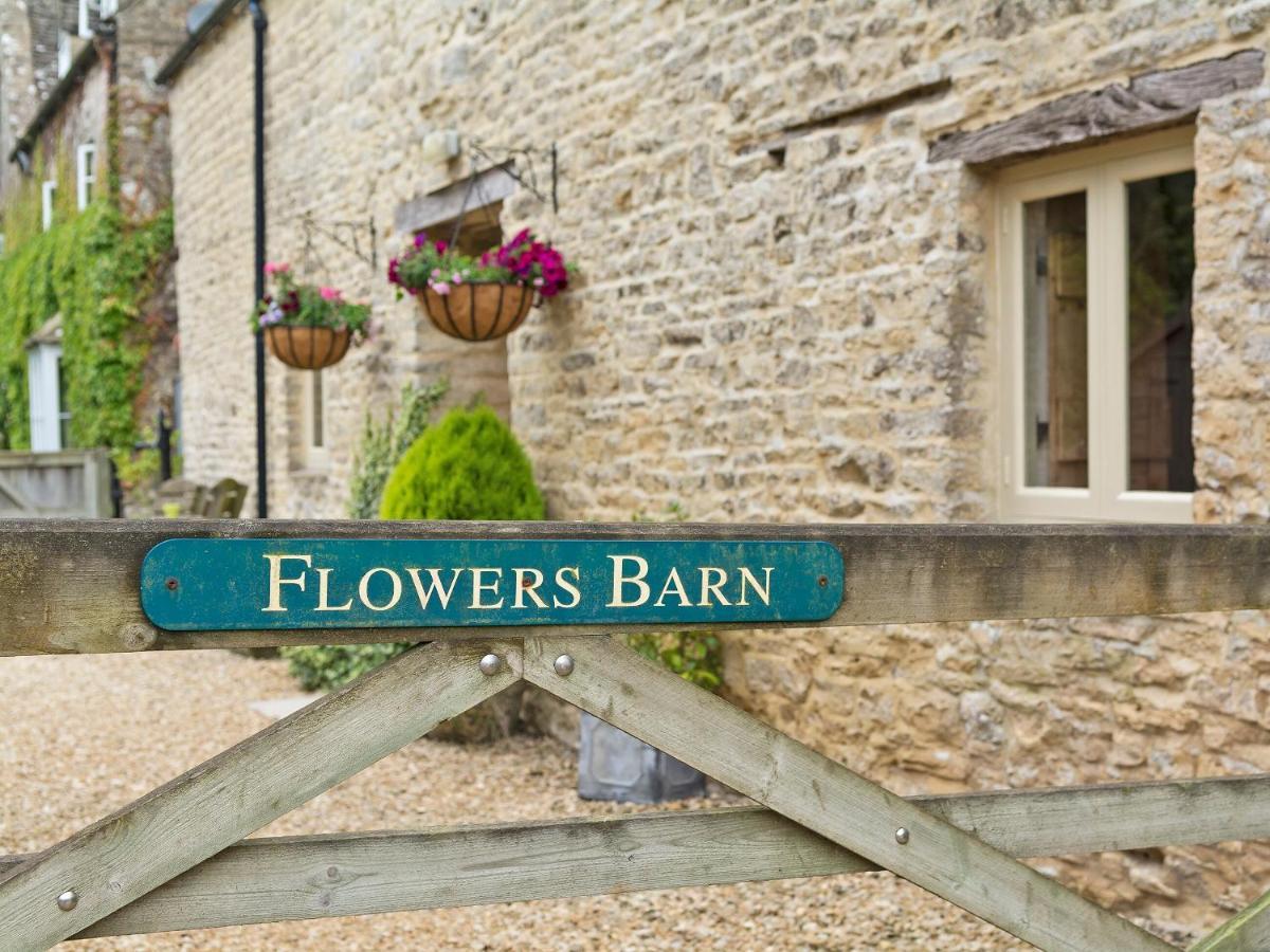 Villa Flowers Barn Daglingworth Exterior foto